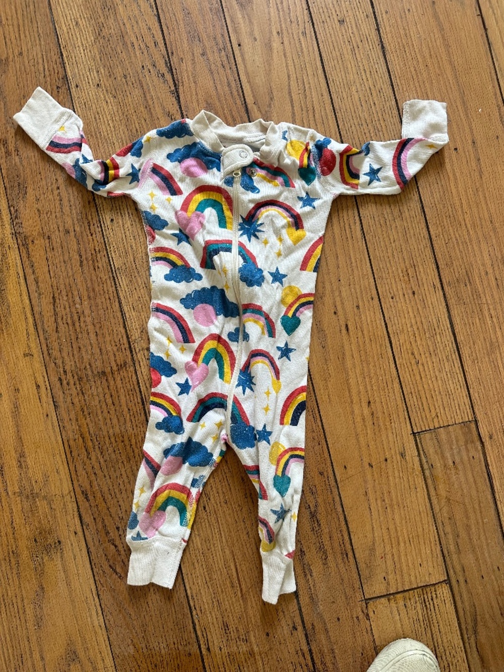 Hanna Andersson baby onesie with rainbows 6-12